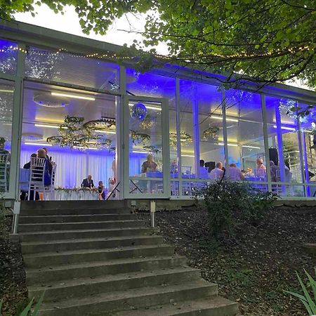 Hotel Paradise Place Kalofer Εξωτερικό φωτογραφία