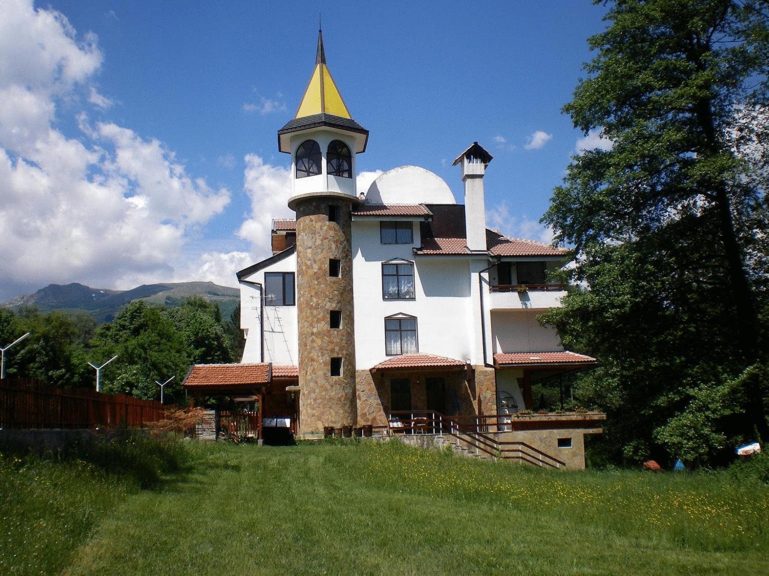 Hotel Paradise Place Kalofer Εξωτερικό φωτογραφία